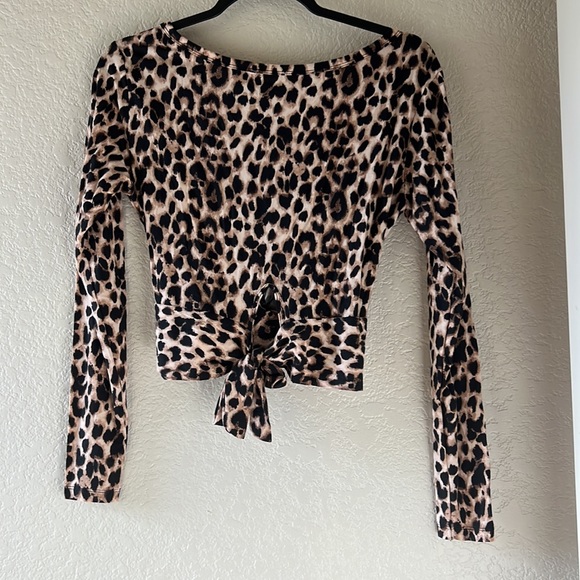 New with tags 3 piece Victorias Secret work out set stretch - Picture 9 of 9